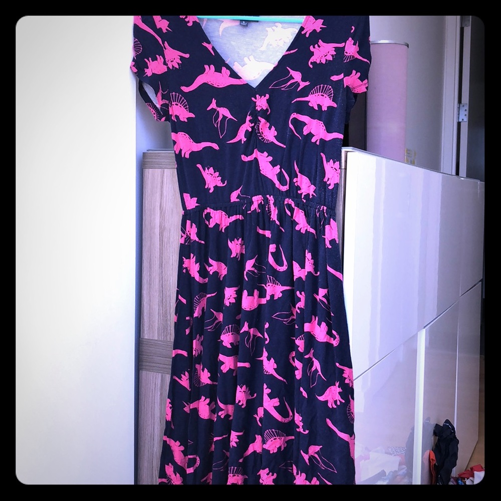 Cute and flattering dinosaur dress!